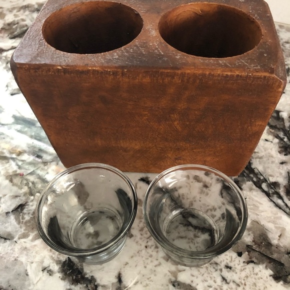 Salem Reproduction Treenware Sugar Mold Votive Candlholder - Resin Wood Look - Picture 9 of 9